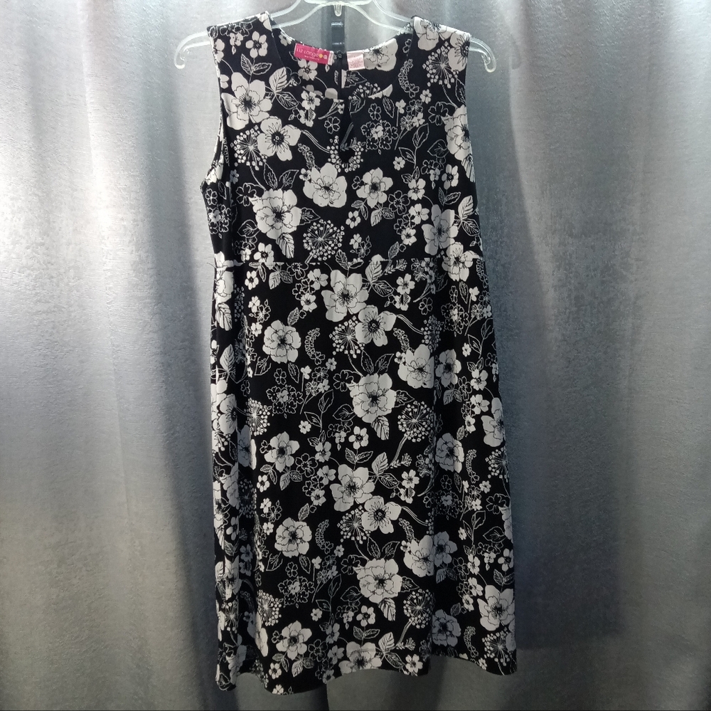 Black & White Maternity Dress
